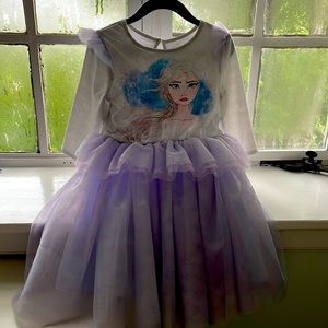 Disney Pippa and Julie - Elsa dress collectible